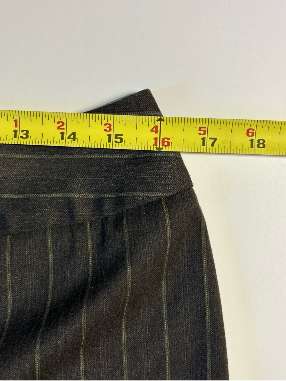 Chico woman’s  Gray Pinstripe Dress Pants 1.5short (US 10) stretch working girl - Picture 8 of 11